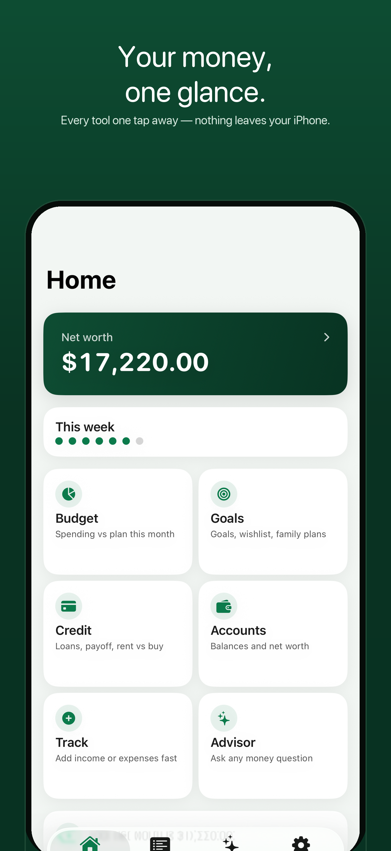 FinTraicker home hub showing net worth and financial quick actions.